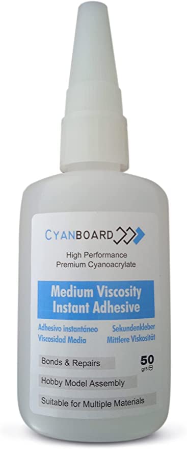 Cyanboard, 4 unidades de 50grs de adhesivo instantáneo, cianoacrilato viscosidad media. Pegamento múltiples materiales, modelismo, maquetas, dioramas.